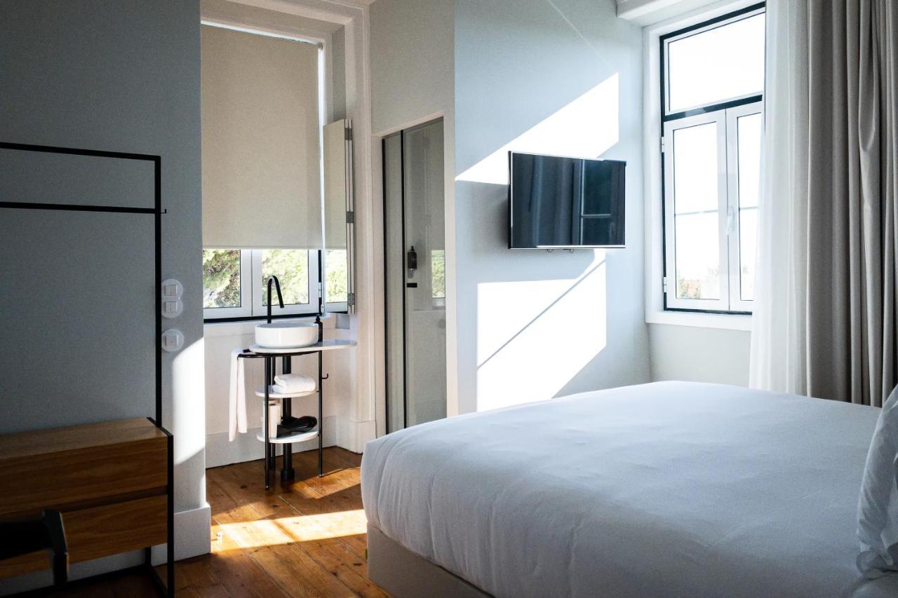 A House In Estoril - Adults Only 호텔 외부 사진 A room at the hotel
