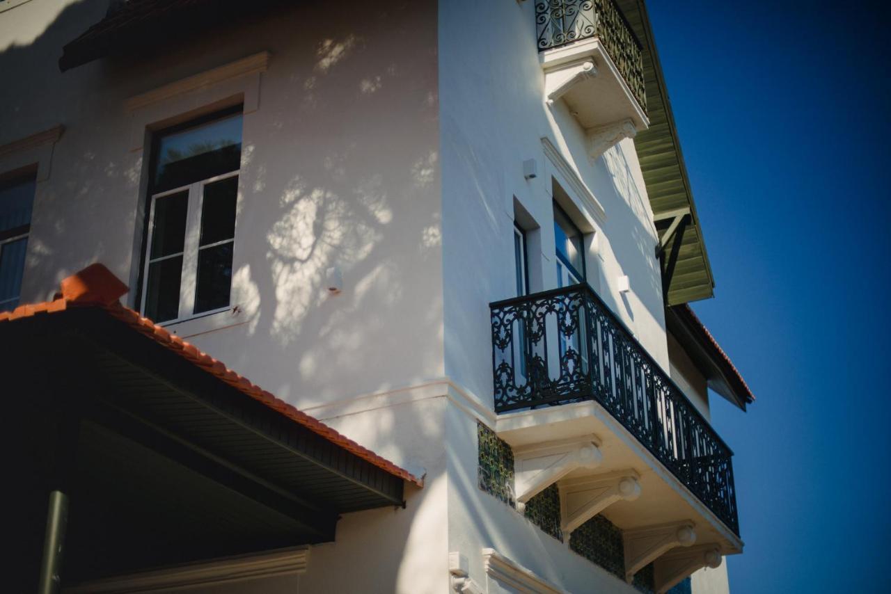 A House In Estoril - Adults Only 호텔 외부 사진 A typical house in the city